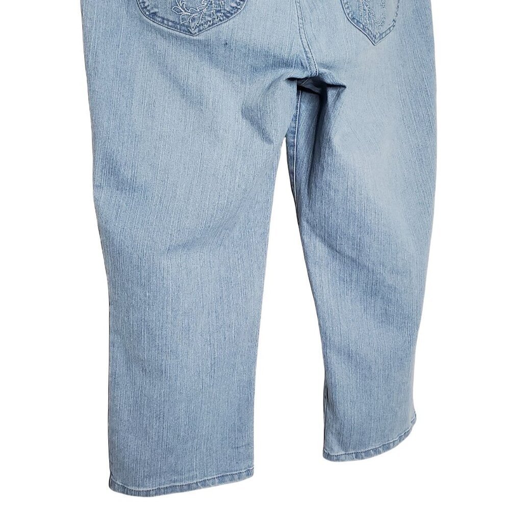 Chico's L 12 Size 2 Jeans Cropped Blue Denim Stretch Embellished Pockets Hi Rise - Picture 6 of 9